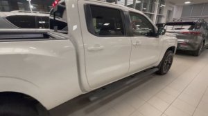 2023 Nissan Frontier SV 4X4 (310HP)