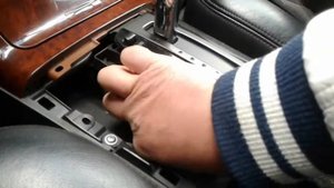 Замена лампочки подсветки АКПП на светодеодную на камри 35 кузов