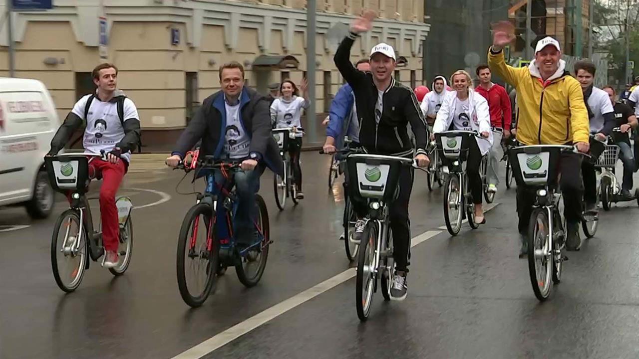 Велозаезд в поддержку ветеранов сцены прошел в Москве