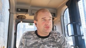 Купили Китайский экскаватор-погрузчик, а он не едет....