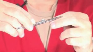 как правильно держать ножницы