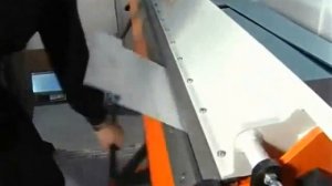 Демонстрация работы листогиба Tapco Shopmax