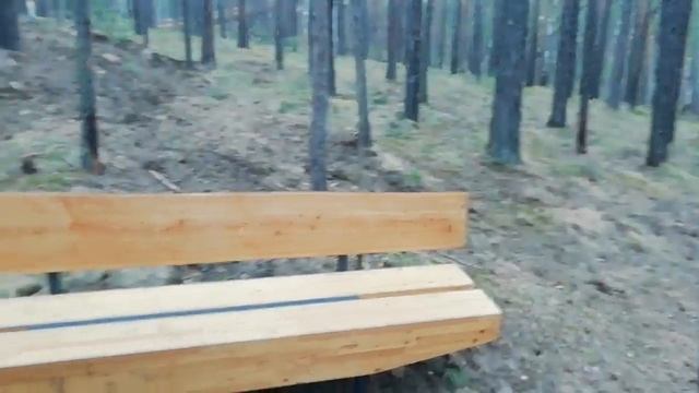 Атракцион со скамейкой в парке! смотреть онлайн