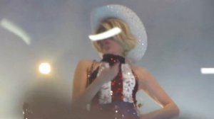 Miley Cyrus Ass Show Preview Miley Cyrus Bangerz Tour in Tacoma =