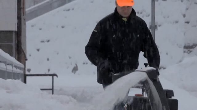 Снегоуборочные машины Karcher  (STH 8.66 W, STH 10.76 W)