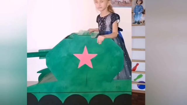 Поздравление с Днем Защитника Отечества от детей подготовительной к школе группы "Сказка". смотреть онлайн