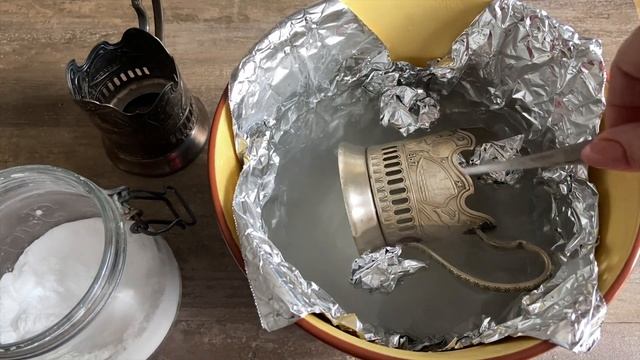 КАК ПОЧИСТИТЬ МЕЛЬХИОРОВУЮ И СЕРЕБРЯНУЮ ПОСУДУ ДОМА смотреть онлайн