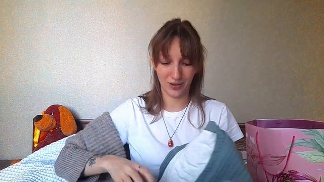 Распаковываем подарки с ГЕНДЕР ПАТИ смотреть онлайн