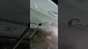 Лайфхак один из способов как убрать наклейки с поверхности автомобиля!