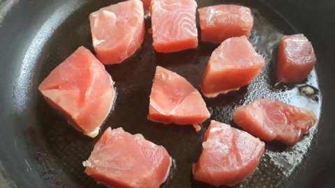 КАК ВКУСНО ПРИГОТОВИТЬ ТУНЦА ?