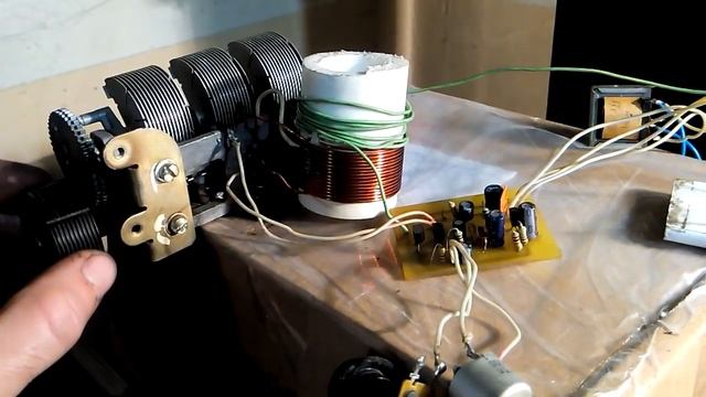 Регенеративный приёмник ванюша 80м.Regenerative receiver Vanyusha 80m смотреть онлайн