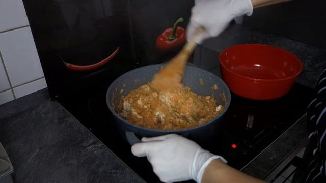 Жареные пирожки с капустой и мясом. Осторожно!  Заразительный рецепт!)))