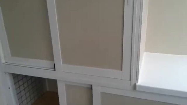 Отделка балкона шкаф с раздвижными дверками смотреть онлайн