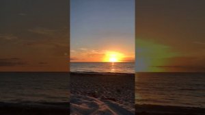 Sunrise, August 17, 2020  Palm Beach, Worth Avenue