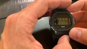 Подделка Casio G-Shock DW-5600BB-1E