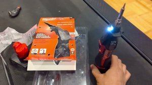 Milwaukee паяльник на аккумуляторе