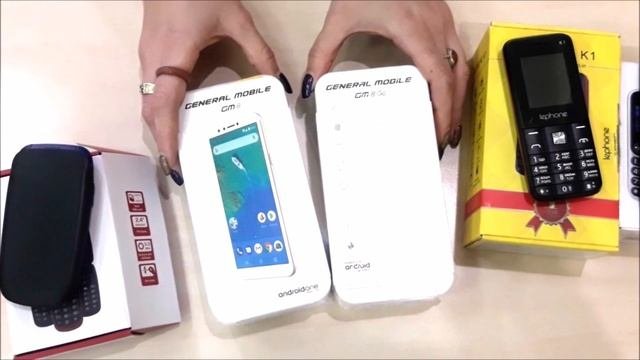 Бюджетные смартфоны и кнопочные телефоны для детей и взрослых