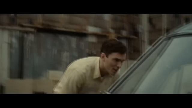 Банк отказывает черному человеку войти, поэтому он покупает банк и становится их боссом _ Пересказ смотреть онлайн