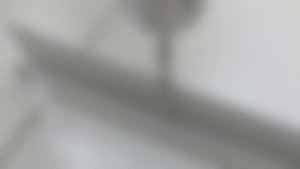 Монтаж стеклянной полки с подсветкой