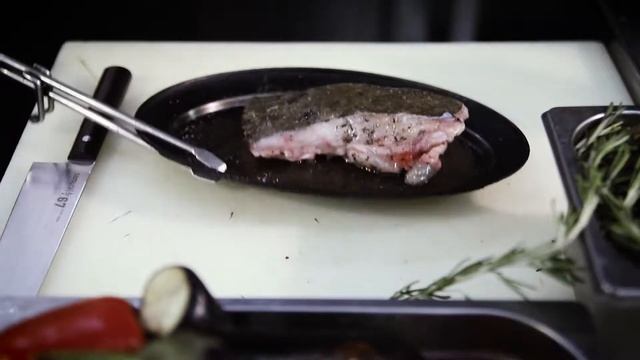 Рыба в печи Хоспер - SUOLO ITALIANO смотреть онлайн