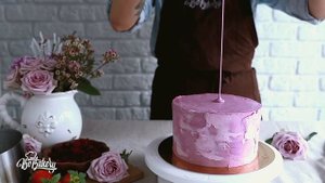 Мастеркласс: кремовый торт в технике Drip cake - готовим и украшаем торт кремом и живыми цветами