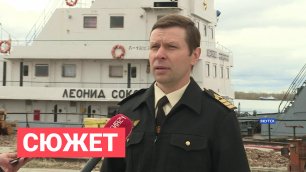 Первое в 2022 году грузовое судно прибыло в Якутск
