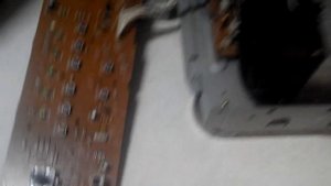 Музыкальный центр Universum VTC-CD 4005 странное поведение