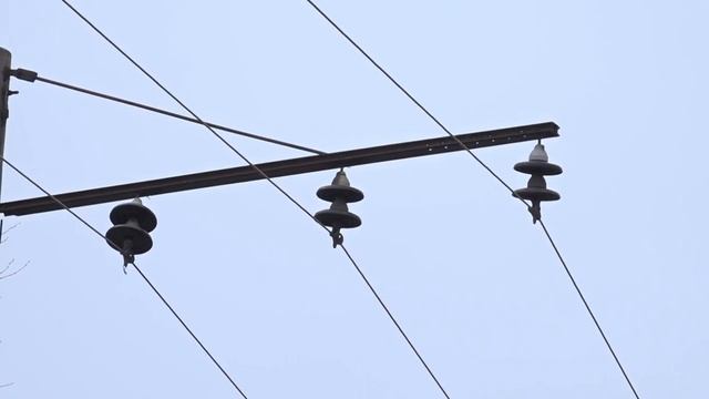 Жители 35-ти населенных пунктов Приангарья остались без электроэнергии из-за шторма смотреть онлайн