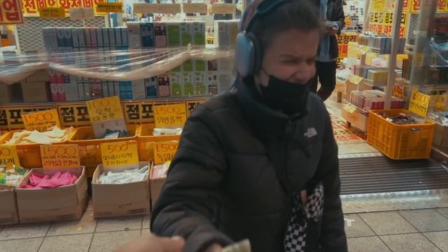 влог южная корея | Я В ШОКЕ С ПУСАНА (отель за 1.250 рублей) смотреть онлайн