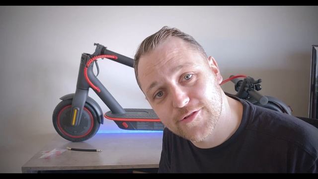 XIAOMI M365 PRO 2/3 - Accessories And Vital Items All Owners Will Need смотреть онлайн