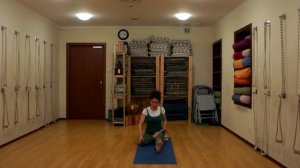 Йога - Елена Старкова. Ардха Баддха Падма Пашчимоттанасана.