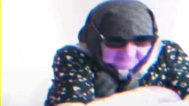 очень крутая бабушка уронила запад прямо на камеру и ещё очень круто поставила бутылку /Ржака/прико смотреть онлайн