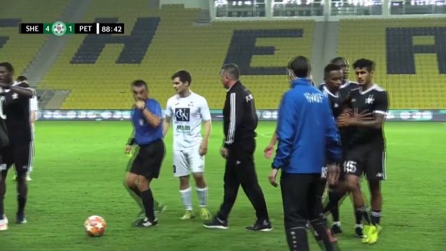 Гульчак прямой ногой бьет в живот Чарльз Петро смотреть онлайн