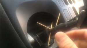 Как снять ручку переключения передач на Мерседесе Вито W638