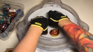 UNION DIABOLOS от TAKARA TOMY РАСПАКОВКА / ОБЗОР / ТЕСТ / Бейблэйд Бёрст / Beyblade Burst