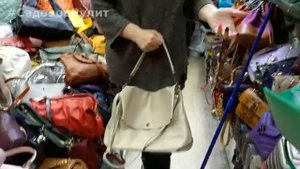 ИТАЛЬЯНСКИЕ КОЖАНЫЕ СУМКИ? У ОКСАНЫ.  СУМКИ НА ЛЮБОЙ ВКУС И ЦВЕТ? 1 часть. Рынок САДОВОД МОСКВА?.