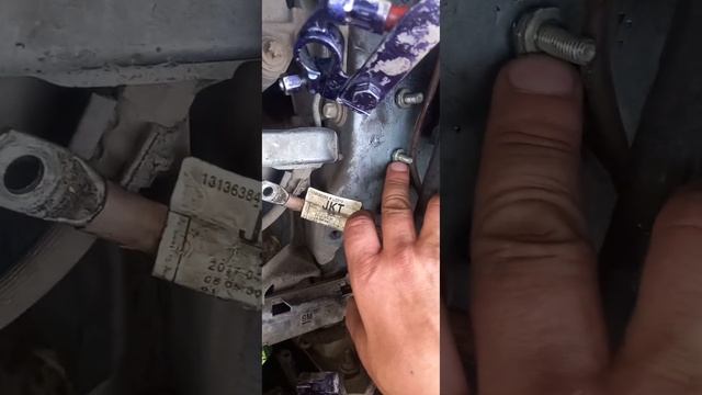 Продолжение чистки и смазки массы. Опель Астра Н. смотреть онлайн