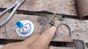 Ручка для переноски пластиковой бутылки или ПЭТ кеги.