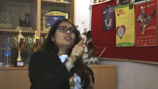 Goli vada pav - TVC (College project) смотреть онлайн