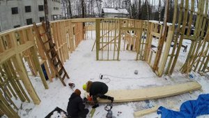Подъем клееной балки 500х150х6000 без крана