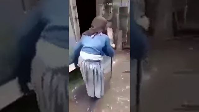 В БОГА БОГАТАЯ БАБУШКА!??? смотреть онлайн