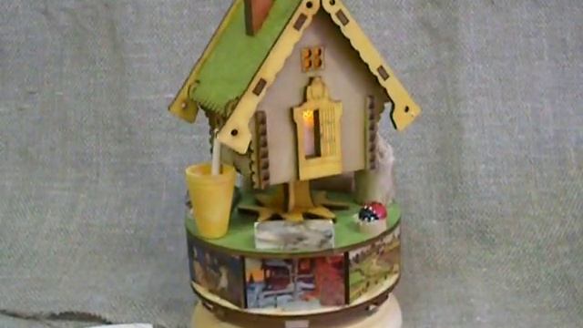 Ночник музыкальный с вращением ИЗБУШКА НА КУРЬИХ НОЖКАХ НА ПОЛЯНКЕ смотреть онлайн