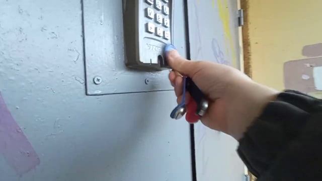 Открываем домофоны кодами и ключами в Кирове смотреть онлайн