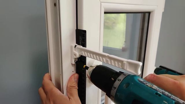 Инструкция установки Гребёнки Baby Safety на балконную дверь. смотреть онлайн