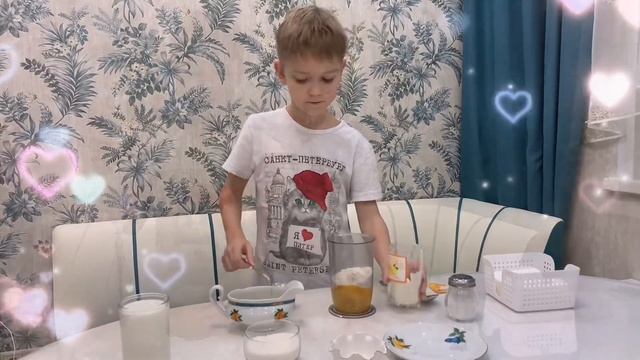 Завтрак для мамы .  #Дзюма #мастеркласс  #блины #готовимдома