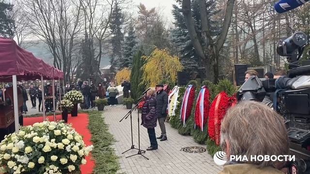 На Новодевичьем кладбище прощаются с Кирилловым