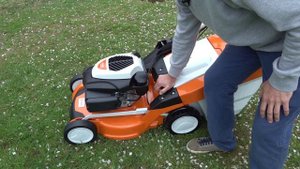 Газонокосилка для МИЛЛИОНЕРА! STIHL RM 650 V