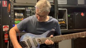 Ibanez EHB1505 spec and play through demo