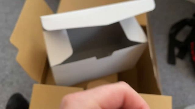 Unboxing 9 year old Nikon D800 смотреть онлайн