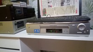 Прослушивание записи с HI-FI видеомагнитофона. Запись на видеокассету.